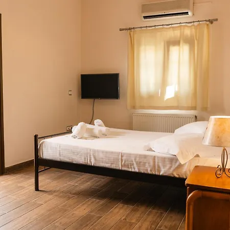 Aphrodite * Argostoli (Kefalonia)